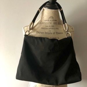 Hogan made in Italy brand new hobo bag. Gorgeous🌸